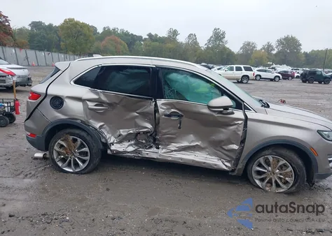 2019 Lincoln Mkc Select z USA, uszkodzony, nr VIN 5LMCJ2D98KUL06348